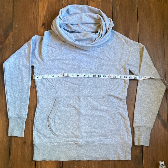 ❌SOLD❌ L. L. Bean | Sweatshirt | S - Picture 8 of 9